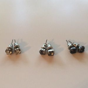 Stud earring set